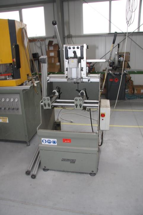 Stroji za izdelavo oken-2